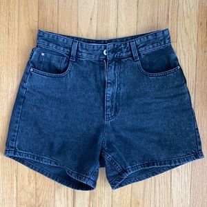 Zara Black Denim Jean mom fit shorts size 8 New without tags
